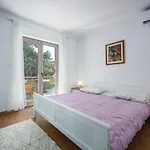 Holiday home Lovely In Vabriga Tar-Vabriga