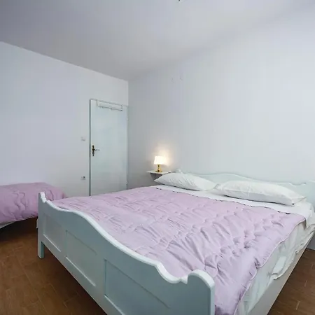 Prázdninový dům Lovely In Vabriga *