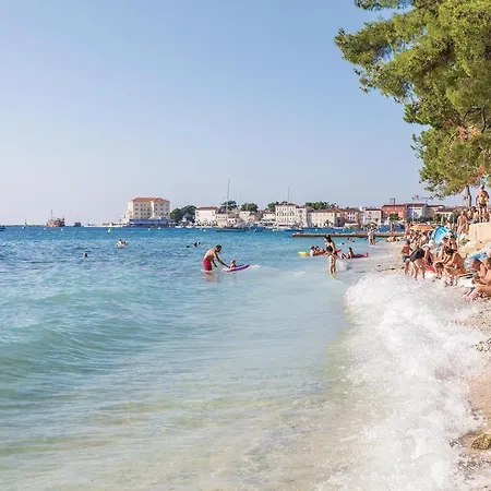 Дом отдыха In Vabriga With Outdoor Swimming Pool Тар