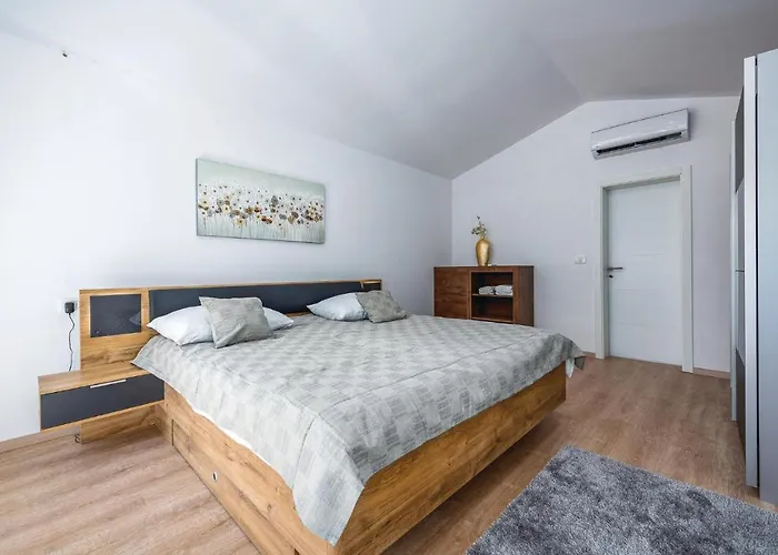 度假居 Beautiful In Vabriga Tar-Vabriga
